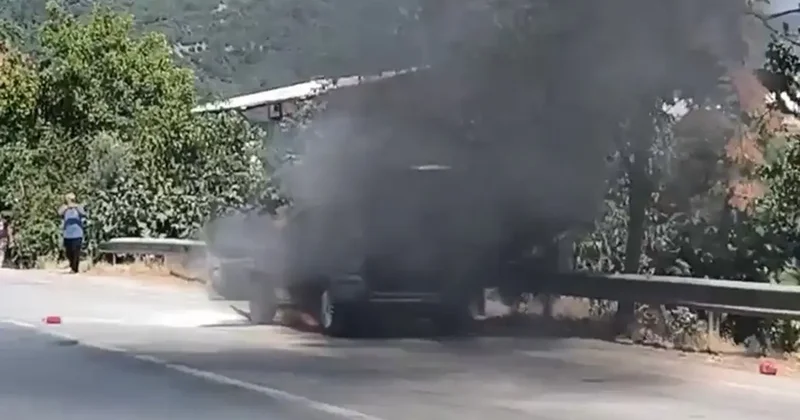 Alevlere teslim olan araç kullanılamaz hale geldi