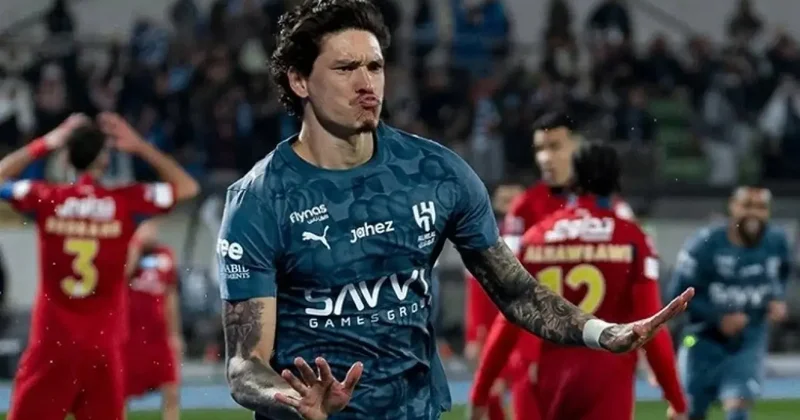 Süper Lig devi Darwin Nunez için uçağı kaldırıyor!