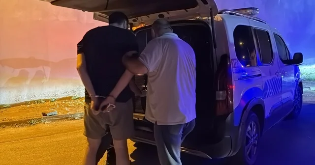 10 kilometrelik takip sonucu yakalanan çalıntı otomobilin sürücüsüne 380 bin lira ceza Bursa Haberleri Habertürk Yerel Haberler