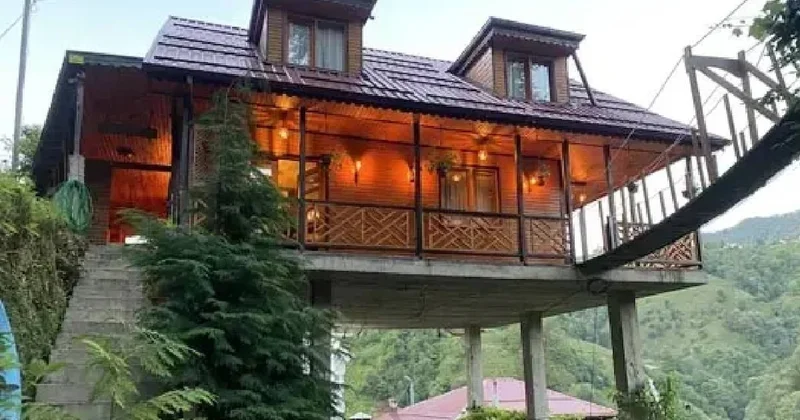Görüntüler Türkiye den: Yol üzerine villa yaptı, altından kamyon geçiyor Sözcü Gazetesi