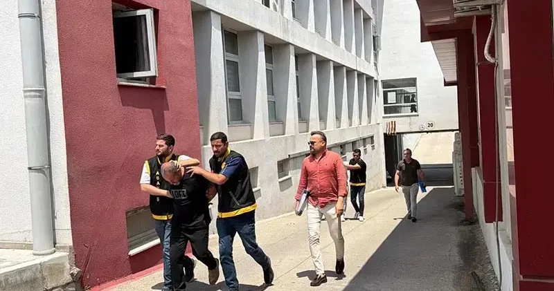 Bakan Gürlek: İntihar ve kaza süsü verilen iki ölüm olayı aydınlatıldı