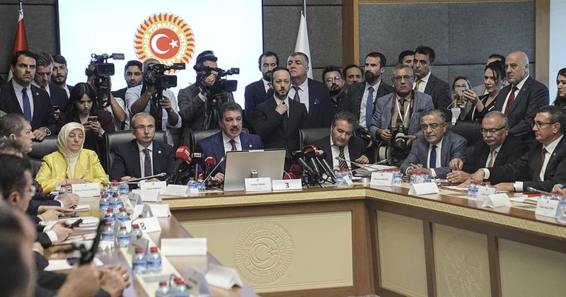 Terörsüz Türkiye için 12 maddelik teklif komisyondan geçti Son Haberler