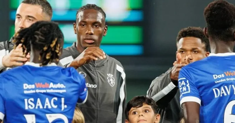 Galatasaray ı sevindiren haber! Sporting in önemli ismi maçta yok