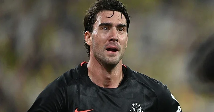Beşiktaş tan PFDK ya Vlahovic tepkisi: Kabul edilemez!