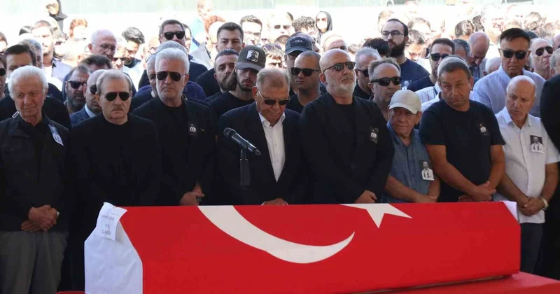 Serhat Kılıç son yolculuğuna uğurlandı! Cenazesinde tüm gözler onu aradı hemen açıklama yaptı