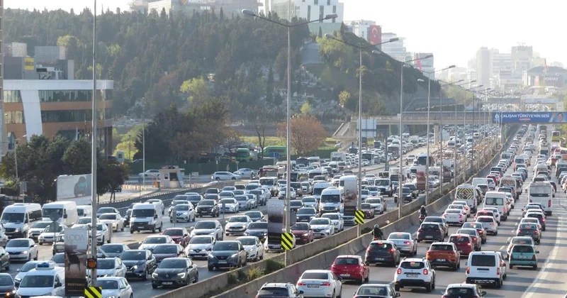 İstanbul da trafik durma noktasına geldi! 8 Eylül 2026 Sözcü Gazetesi
