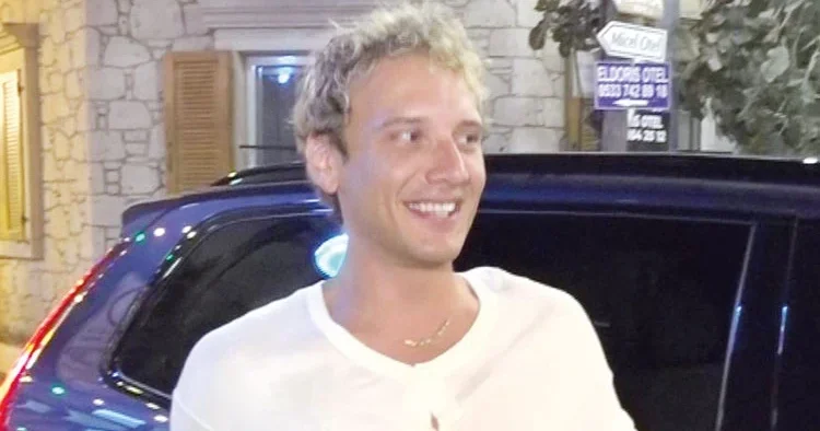 Edis: Globalde hislerimle ilerliyorum