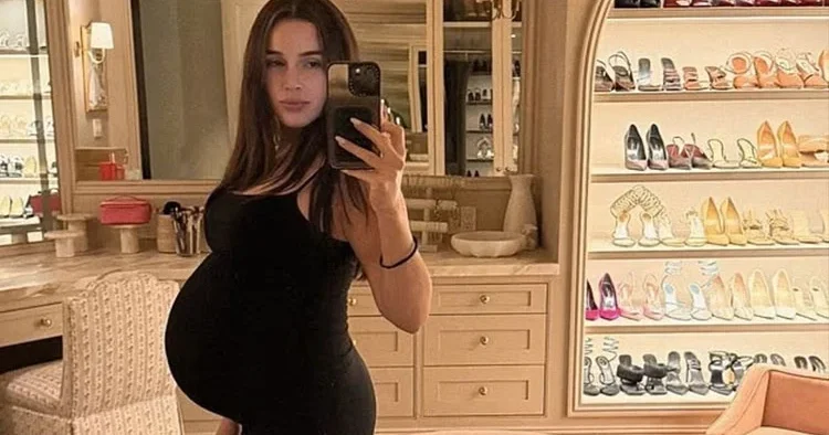Daha birkaç sene önce ‘Ya anne olamazsam’ diye ağlıyordu… Taçlı güzel şimdi ikinci bebeğini bekliyor: Belki bu sefer erkek olur!