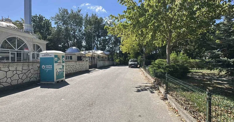 Sakarya Adapazarı nda cami önündeki parkta ölü bulunan Enver Gönül ün ölümü şüpheli