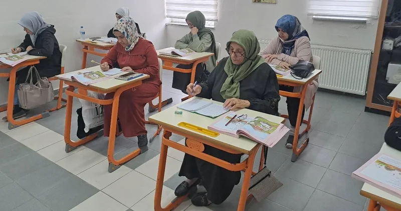 Okuryazarlık Seferberliği 471 bin kadını okuryazar yaptı