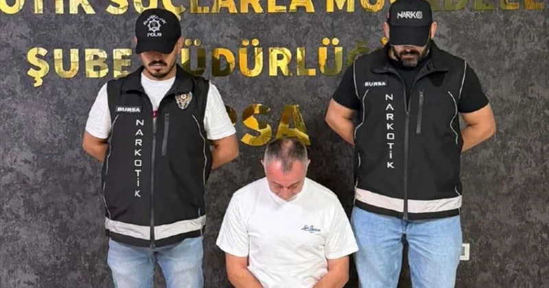 Kırmızı bültenle aranan 15 yıl hapis cezalı uyuşturucu kaçakçısı Bursa da yakalandı