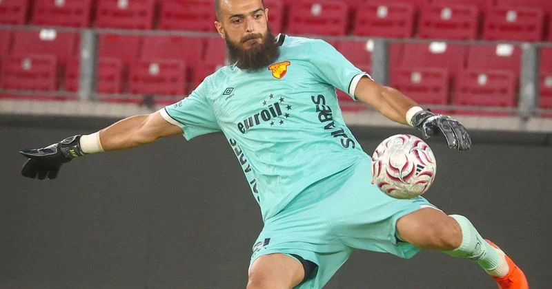Göztepeli Gugeshashvili, kendisini ıslıklayanlara meydan okudu: Mutlaka sokakta karşılaşacağız