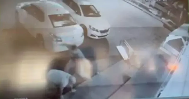 Ankara da taksi durağındaki şoförleri darbeden 2 şüpheli yakalandı