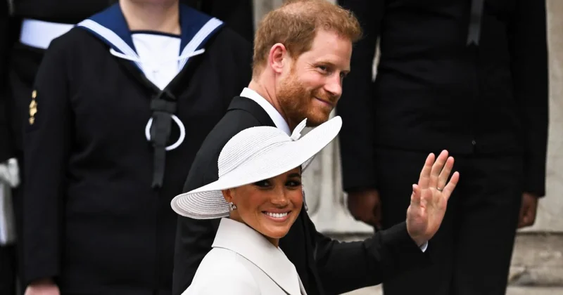 Kraliyetten Harry ve Meghan a resmi sınır: Sade vatandaş muamelesi görecekler