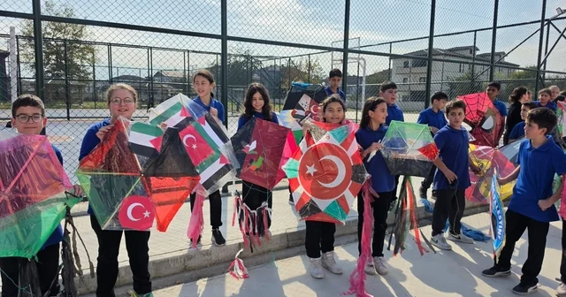 Sakarya da Filistin deki insani drama dikkati çekmek için etkinlikler düzenledi Sakarya Haberleri Habertürk Yerel Haberler
