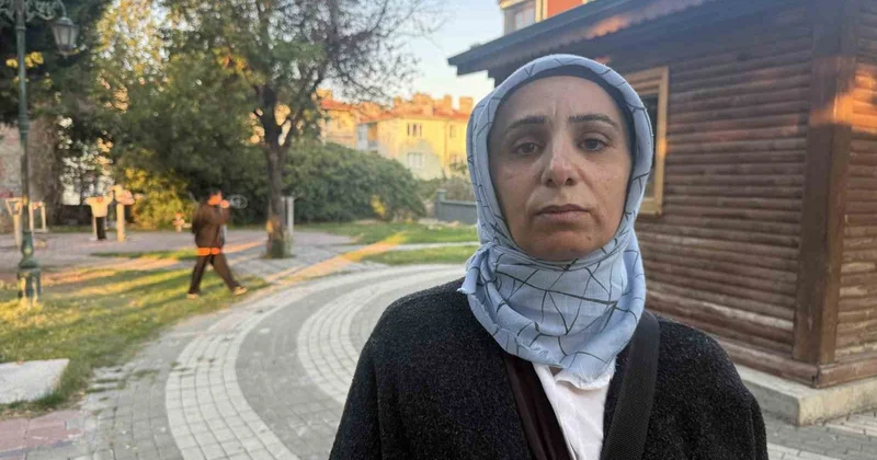 Odunpazarı nda kayıp kızın annesi yardım istedi: Yurttayım yazdı, kayıt çıkmadı