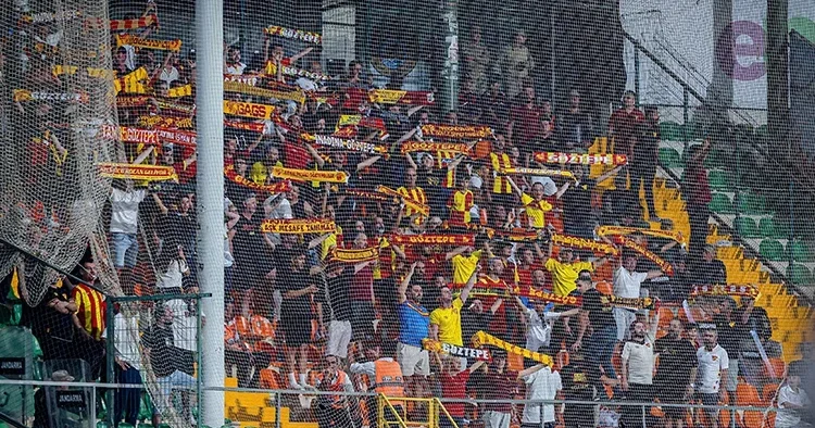 Göztepe den Eyüpspor a bilet tepkisi