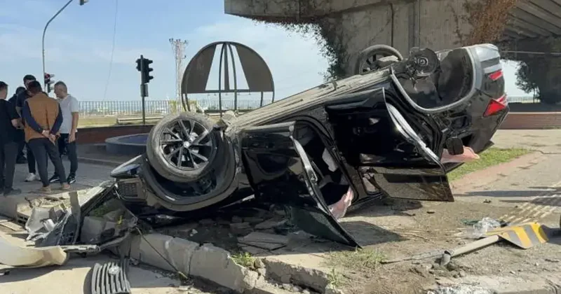 Bir saat önce milyonlar verdiği otomobilden geriye tekeri kaldı