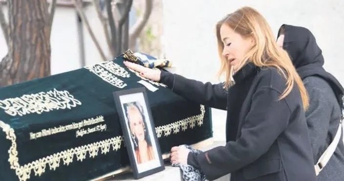 BÜLENT CANKURT Hemşire ölüme sebebiyet vermekten yargılanacak