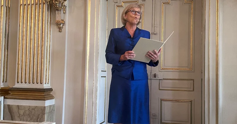 2026 Nobel Edebiyat Ödülü 76 yaşındaki Kanadalı yazar Anne Carson a verildi