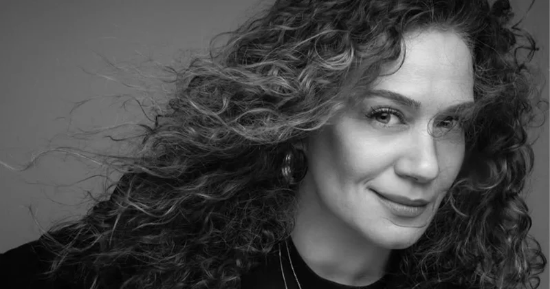 Özge Borak ın babası merdivenlerden düştü: İki kat aşağı yuvarlandı