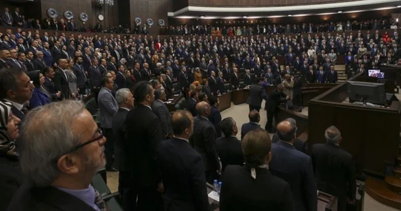 Bu sözleri duyan AKP li vekiller dondu kaldı