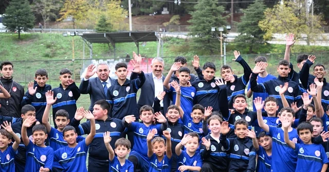 Edirne Valisi Sezer, sporla buluşturulan öğrencilerle bir araya geldi Edirne Haberleri