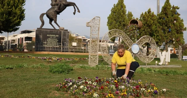 Aydın rengarenk çiçeklerle bezeniyor Aydın Haberleri