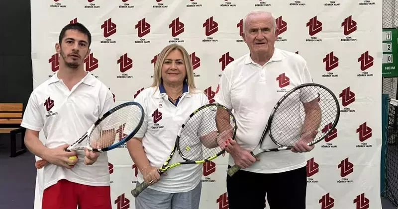 Türk Böbrek Vakfı’nın düzenlediği 3’üncü Cumhuriyet Tenis Turnuvası başladı