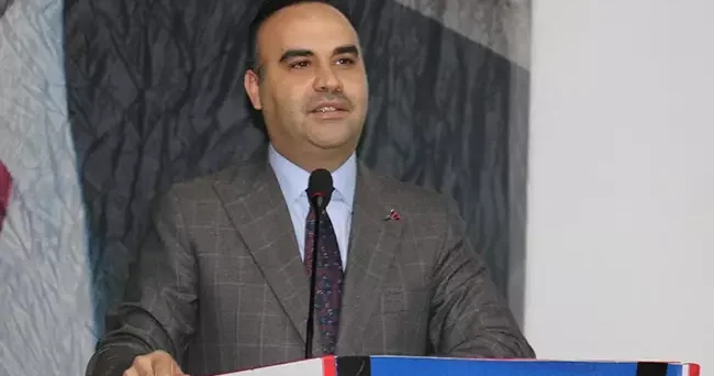 Bakan Kacır: Türk milleti KAAN la, Kızılelma yla gökyüzüne imzasını attı