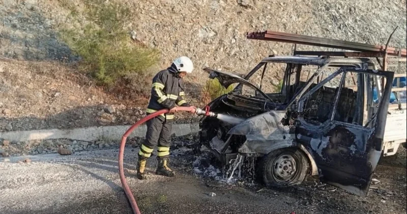Hatay da alev alan kamyonet küle döndü Sözcü Gazetesi