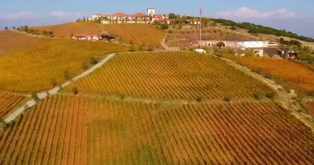 “Yanık Ülke”de sonbaharın büyüleyici renkleri VİDEO İZLE