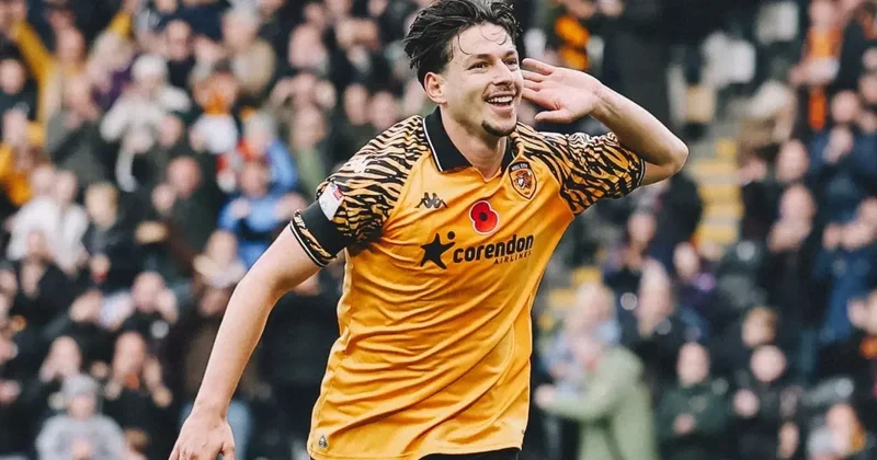 Enis Destan ın da siftah yaptığı 5 gollü maçta Hull City galibiyete uzandı