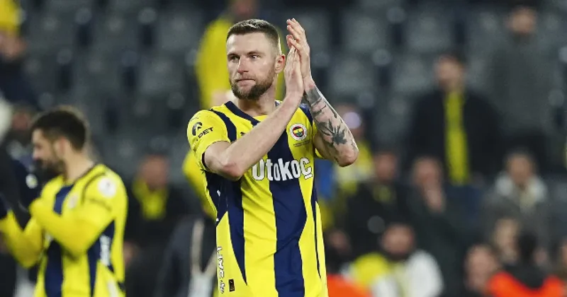 Taraftar vefasını takdir ediyor! Yıldız isim, Fenerbahçe için Juventus u reddetti