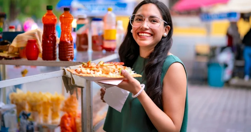 Sokaklardan sofralara: Kültürlerin buluştuğu ikonik sokak lezzetleri