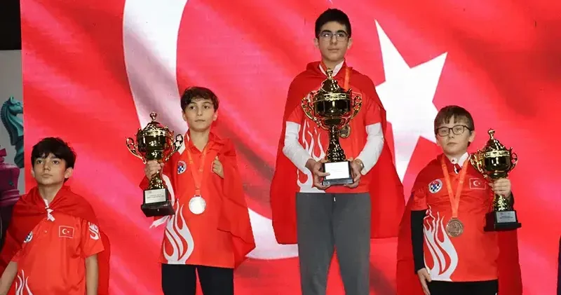 Türkiye’den satrançta tarihi başarı