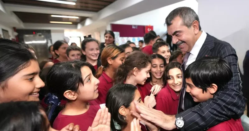 Milli Eğitim Bakanı Tekin den Bursa ve Balıkesir deki iki okula sürpriz ziyaret