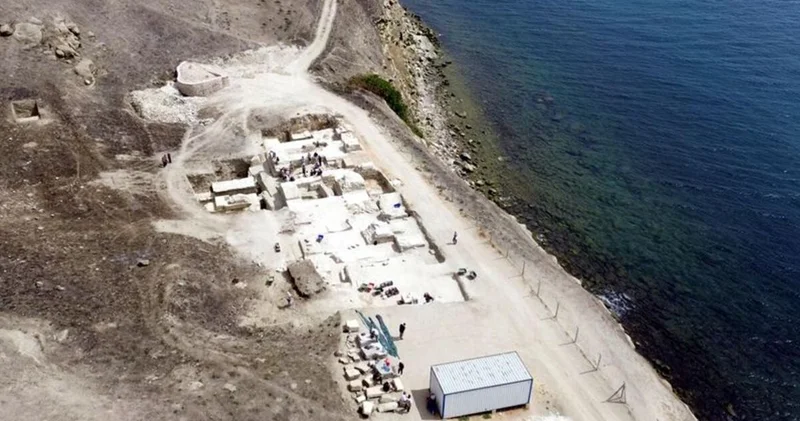 Perinthos Antik Kenti kazılarında denizde liman yapısı tespit edildi