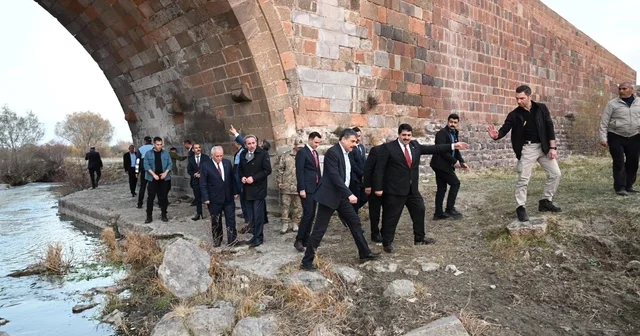 Vali Çiftçi, Köprüköy de incelemelerde bulundu Erzurum Haberleri