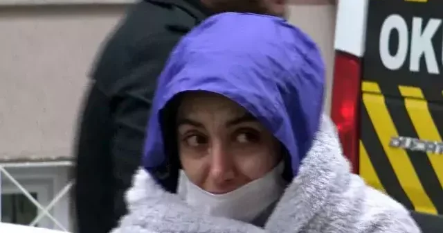 Avcılar da eczanede yangın çıktı, kalfa gözyaşı döktü