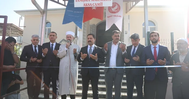 Depremin yıktığı kentte inşası tamamlanan 107 nci cami ibadete açıldı Hatay Haberleri