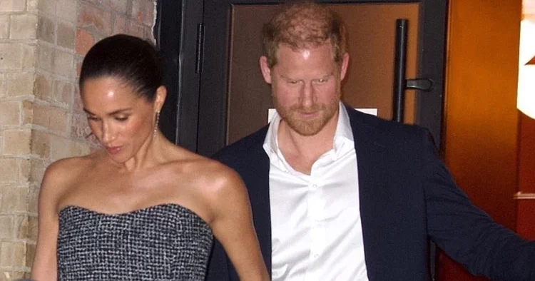 Yine büyük konuştu, yine tam tersini yaptı: Onca parayı bulduktan sonra fakir düşünce başladığı yere döndü!