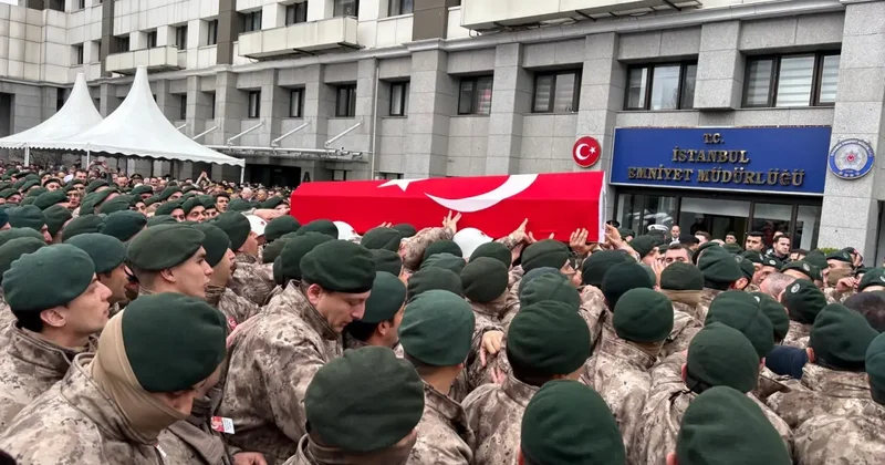 Çekmeköy deki operasyonda şehit olan polis memuru için tören düzenlendi