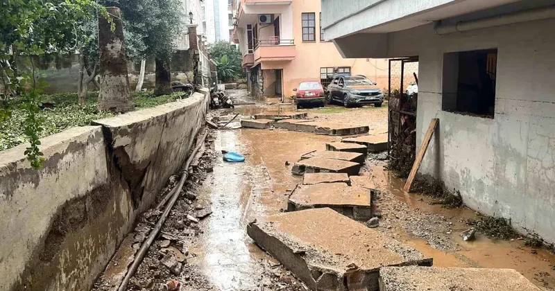 15 dakikalık yağmur Alanya yı felç etti zararın boyutu ertesi gün ortaya çıktı