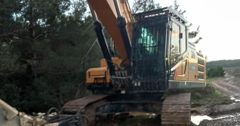 Şirket mahkemenin ‘dur’ kararını dinlemedi: Karaburun da GES şirketi alana kepçeleri soktu