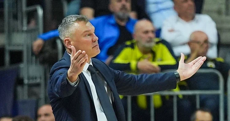 Jasikevicius a yüzde 100 zamla yeni sözleşme!