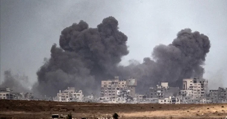 İsrail ateşkes dinlemiyor: Tekrar Gazze ye saldırdı