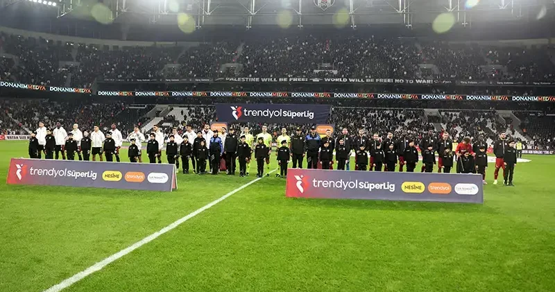 Dolmabahçe de gol düellosu; Beşiktaş, Gaziantep FK ile berabere kaldı