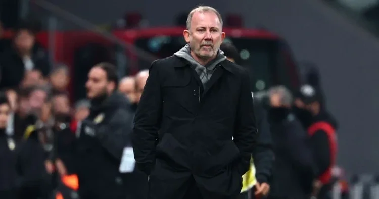 Sergen Yalçın dan maç sonu hakem tepkisi: Futbol ortamı çok sağlıksız