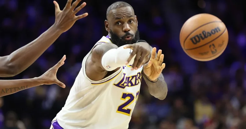 LeBron James coştu, Lakers 76ers ı devirdi Sözcü Gazetesi